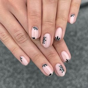Short Acrylic Nails Summer Collection - Trendy Designs for Stylish Occasions
