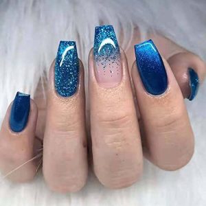 Easy-Apply USA Stick-On Nail Art Kit, 24 Stylish Designs