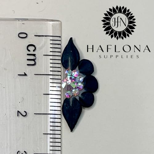 Acrylic Nail Art: Creative Designs - Image 5