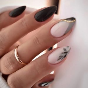 Short Gel Stick-On Nails 24 Piece Set Easy Application Stylish Finish