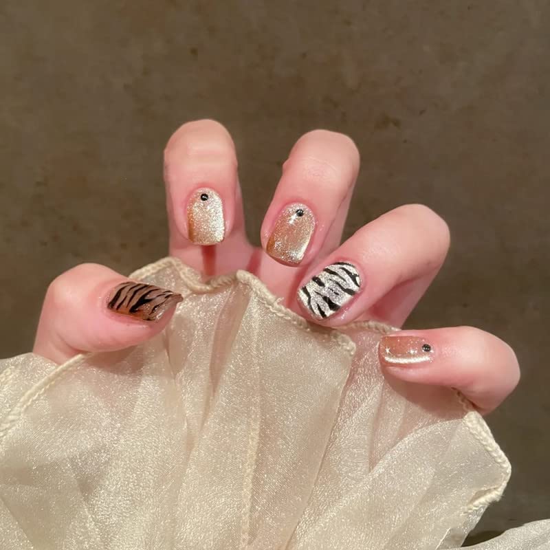 Stylish Tiger Print Acrylic Nail Art Design, 24 Piece Set