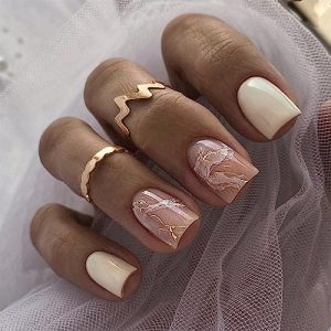 Press on Nails Short Square MABKJLF White Fake Nails Marble Full Cover False Nails with Gold Line Designs Glossy Glue on Nails Stick on Nails Artificial Acrylic Nails for Women Girls 24 Pcs