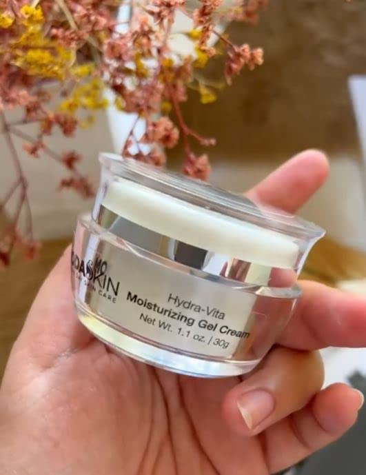 Free Eye Cream Sample Offer - Image 5