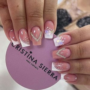 Customizable Short Acrylic Nails Set for Trendy Styles with Unique Designs