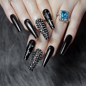 Durable Gel vs. Acrylic Nail Kits for Professional, Extended Wear Styles