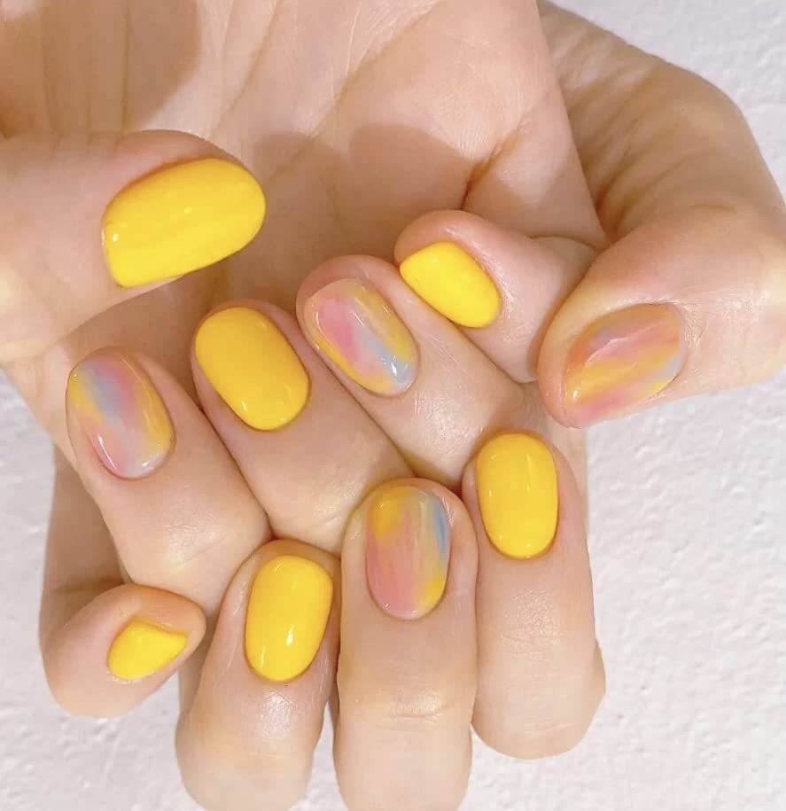 Vibrant Neon Yellow Gel Nail Polish 15ml for Long-lasting Stunning Nails - Image 5