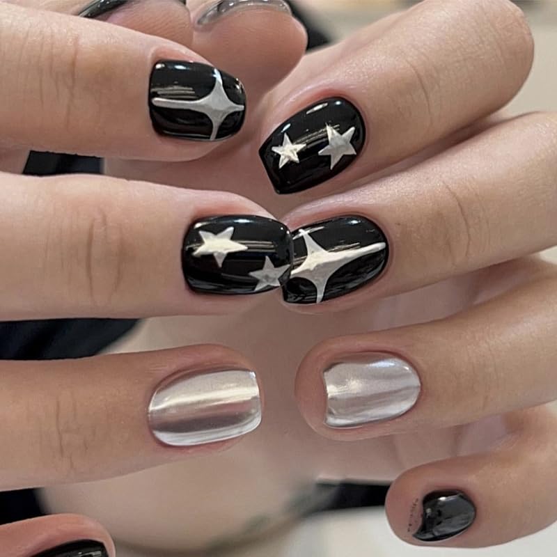 Black Silver Press on Nails Short Square Y2K Fake Nails with Silver Star Design Glue on Nails for Women Girls Acrylic False Nails Stick on Nails Press on Nail for Wedding 24Pcs