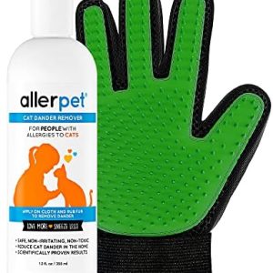 Cat hair grooming glove for shedding control.