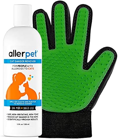 Cat hair grooming glove for shedding control.