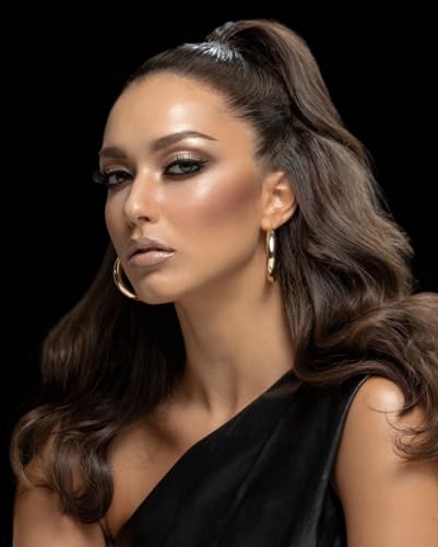 Eyeshadow Primer with SPF 30 Protection 0.34 oz. - Image 3