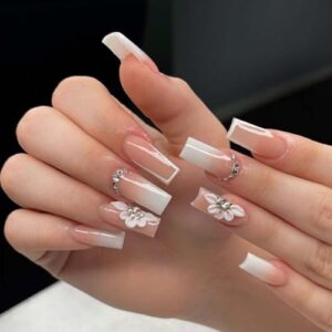 Durable Long-Lasting Nail Polish with Static Formula for Vibrant Color