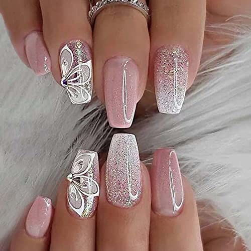 Stylish Acrylic Nails: Short and Glamorous