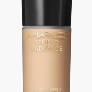 MAC NW20 Radiance Serum Foundation 30ml for a Natural Glowing Flawless Finish