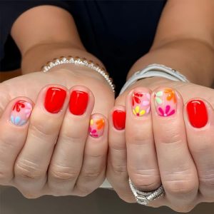 Flower Press on Nails Short Square Spring Summer Fake Nails, Colorful Daisy Acrylic Nails Kits, Red Nude Glossy Gel False Nails Stick Glue on Nails Tip Manicure 24Pcs