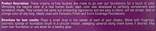 It Cosmetics Illuminating Powder Foundation - Image 3
