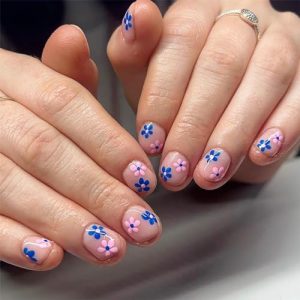 Pink Press on Nails Short Square Fake Nails Artificial Acrylic Nails with Pink Blue Flower Pattern Designs Squoval French Glossy False Nails Gel Glue on Nails for Women and Girls 24Pcs Summer Manicure