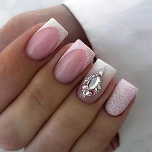 24 Pcs White Press on Nails Short Square - YEFIUO Cute Kawaii Fake Nails Press ons Winter Glossy Nail Tips Full Cover False Nails with Camellia Design Glue on Nails Kit Acrylic Set Nail Art for Women