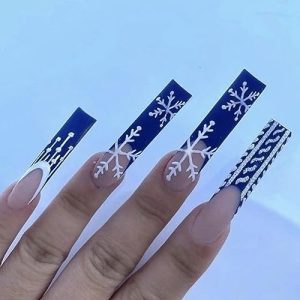 Christmas Extra Long Press on Nails Coffin Fake Nails Acrylic Glue on Nails Blue French Tip False Nails with Snowflake Designs Glossy Full Cover Stick on Nails Artificial Static Nails for Women 24Pcs