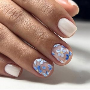 Short Square Press on Nails SWEKKE White Fake Nails Full Cover Blue Flower False Nails with Designs Glossy Glue on Nails Cute Acrylic Nails Manicure Artificial Nails for Women Girls 24Pcs