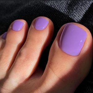 Purple Press on Toenails Solid Square Fake Toenails Glossy Press on Toes Nails Short Acrylic Glue on Toe Nails Cute False Toenails Toe Nails Press on Summer Beach Artificial Toenails for Women 24PCS