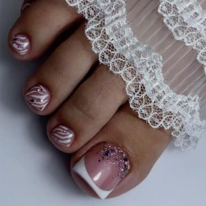 Pink Press on Toenails French Tip Fake Toenails with Glitter Rhinestones Designs Short Square Acrylic Toe Nails Full Cover Gray Toe Nail Tips False Toenails Summer Glue on Toenails for Women 24Pcs