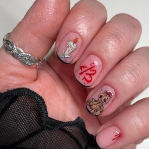 Halloween Short Square Press on Nails SWEKKE French Tip Fake Nails Blood Full Cover Toy Bear Heart False Nails with Designs Glossy Glue on Nails Artificial Acrylic Nails for Women Girls 24 Pcs