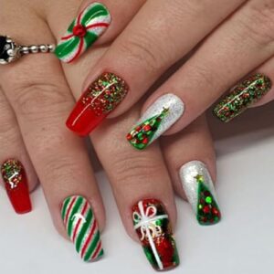 Christmas Press on Nails Medium Fake Nails Red False Nails with Xmas Tree Glitter Designs Green Glue on Nails Square Stick on Nails Full Cover Acrylic Nails Glossy Artificial Nails for Women