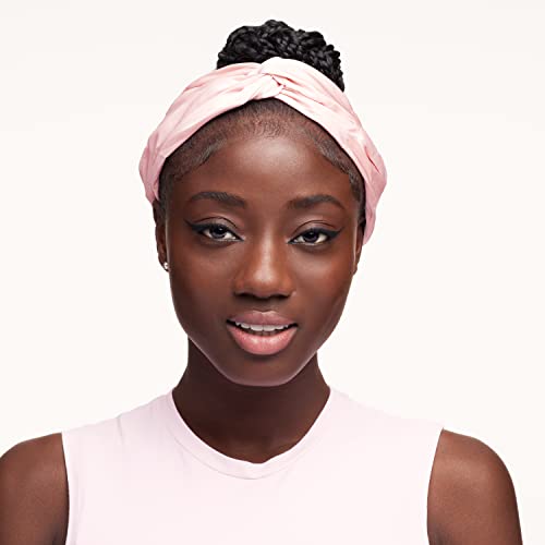 essence | Stay & Play Gel Eyeliners 03 Silky Nude & 01 Black Raven Bundle | Vegan & Cruelty Free - Image 6