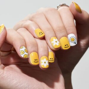 GLAMERMAID 24Pcs Yellow Floral Extra Short Squoval Gel Press On Nails Kit for Women