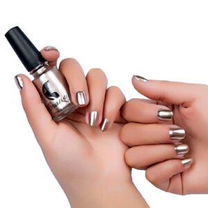 Nail Polish with Mirror Effect Holographic Chrome Metallic Color Bold Bright Glossy Gorgeous Quick Drying Nail Art Nail Polish