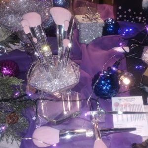 10 Piece Professional Makeup Brush Set with Diamond Crystal Holder and Decorative Vase Fillers