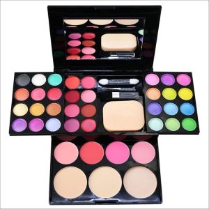 Girls' Vegan Makeup Kit: All-in-One Eye Shadow Palette and Blush Set, Multi-Colored