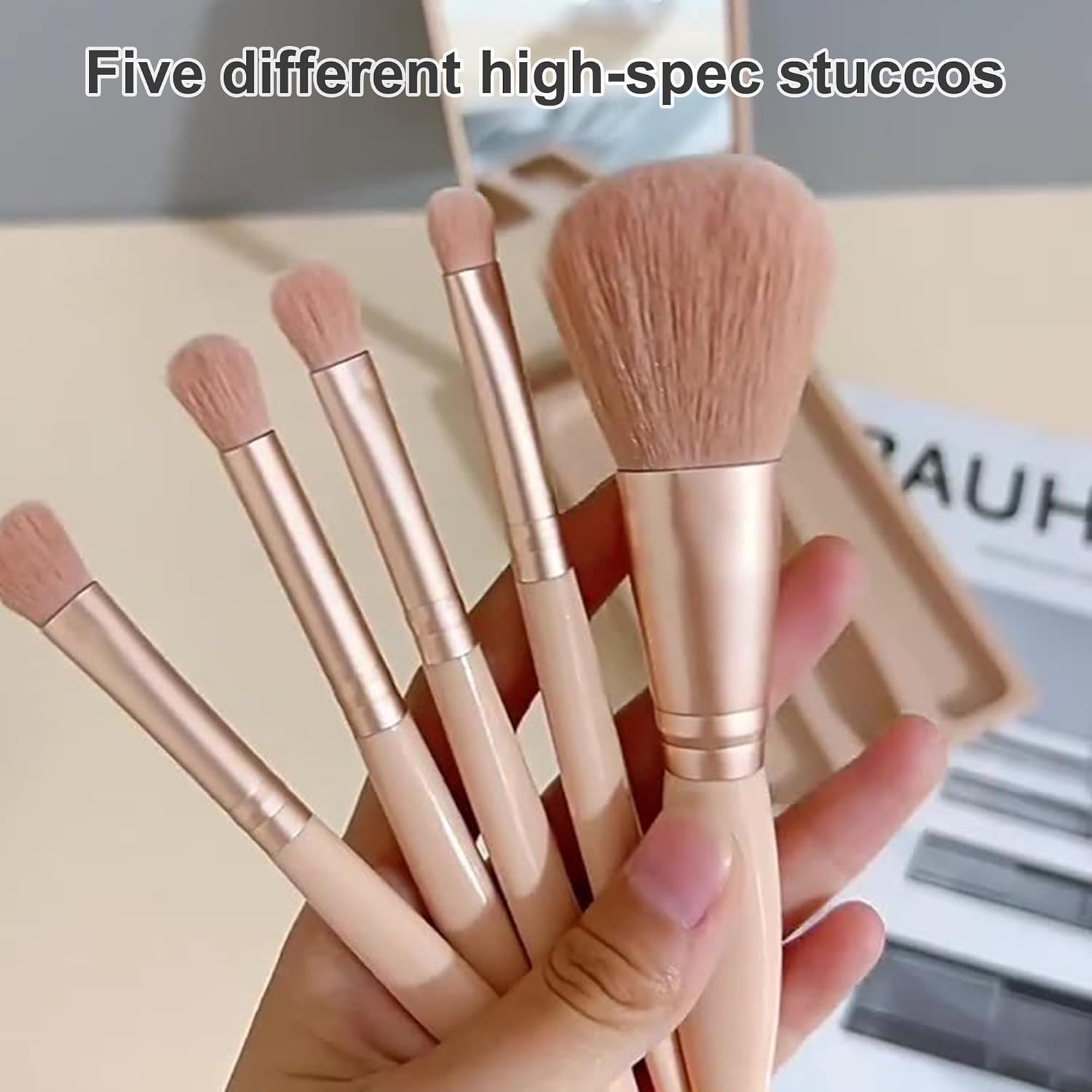5pcs Portable Makeup Brush Set with Storage Box and Mirror for Travel - Image 5