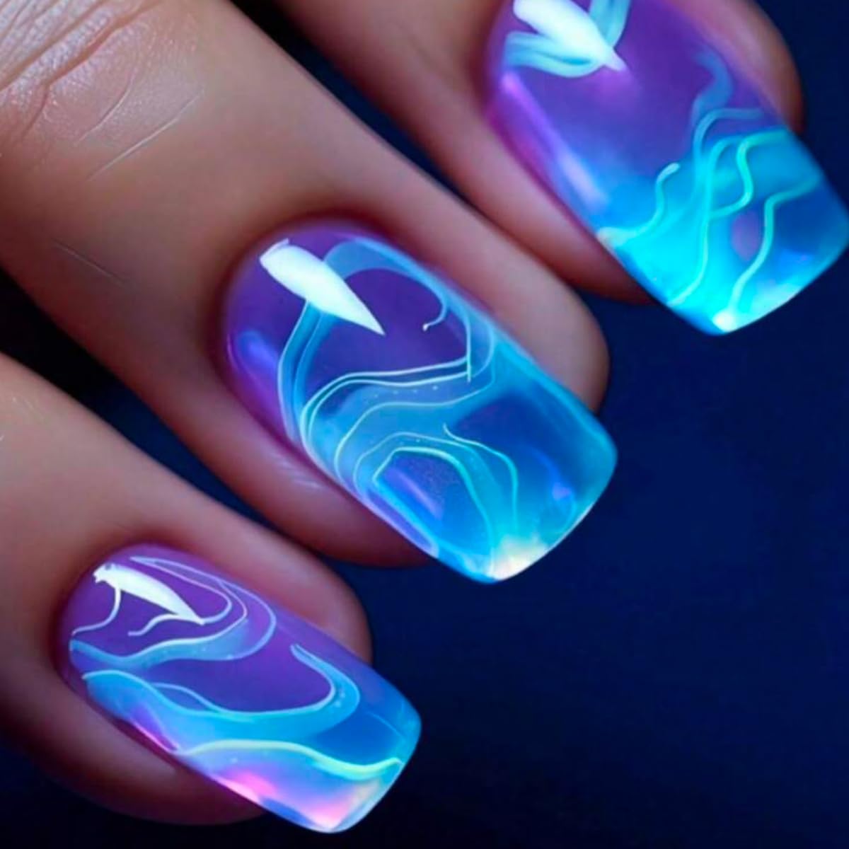 Blue Gradient Medium Length Press-On Square Nails with Designs - Reusable Summer Style