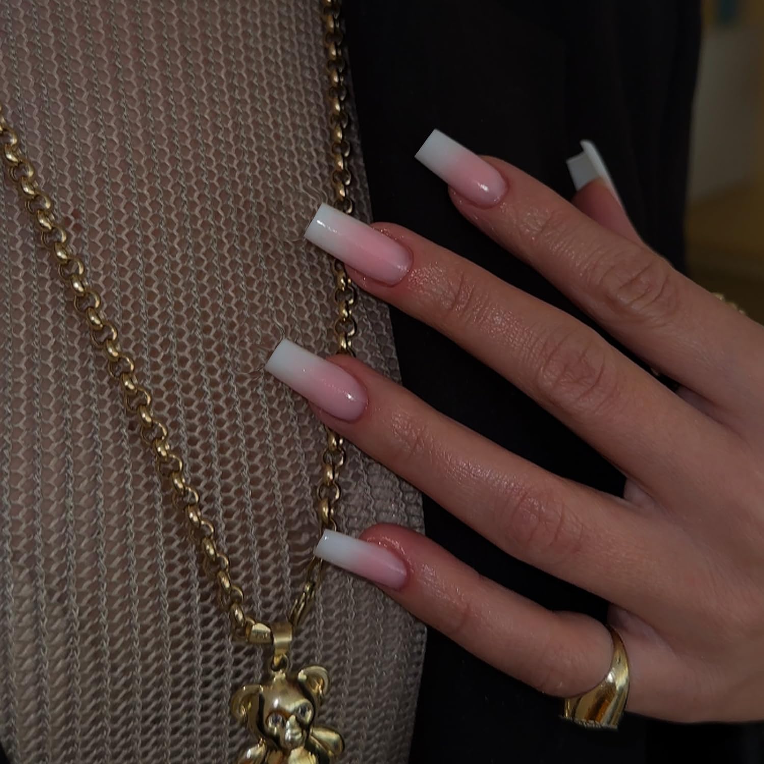 Gradient Pink Ombre Press-On Nails, 24PCS Long Coffin Style for Women - Image 3