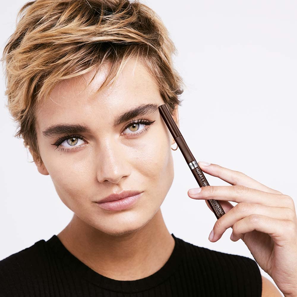 L’Oréal Paris Infallible Grip Waterproof Felt Eyeliner, Smudge Resistant, Black, 0.03 fl oz - Image 6