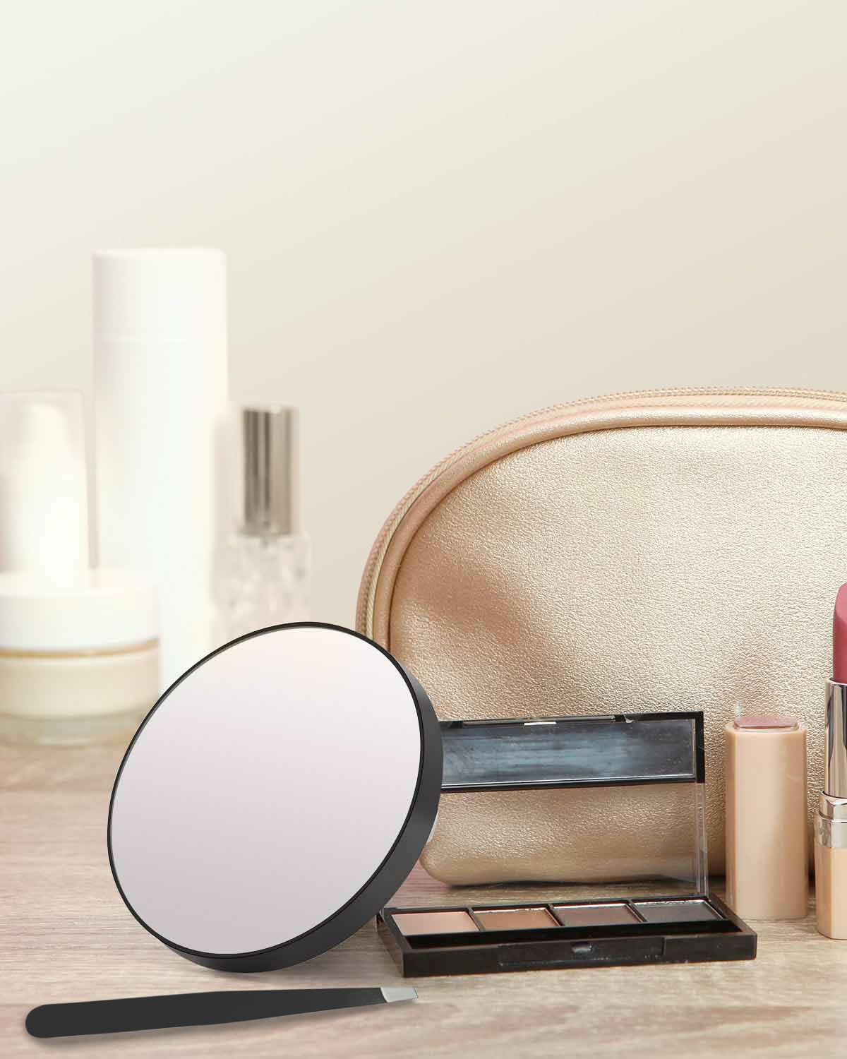OMIRO 20X(200R) Magnifying Mirror and Eyebrow Tweezers Kit, 3.5" Two Suction Cups Magnifier Travel Set - Image 6