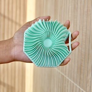body brush for showering