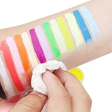 neon eyeliner 