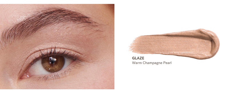 ILIA Liquid Powder Chromatic Eye Tint in shade Glaze Warm Champagne Pearl