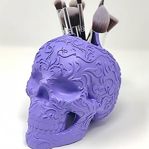 Black skull customer image