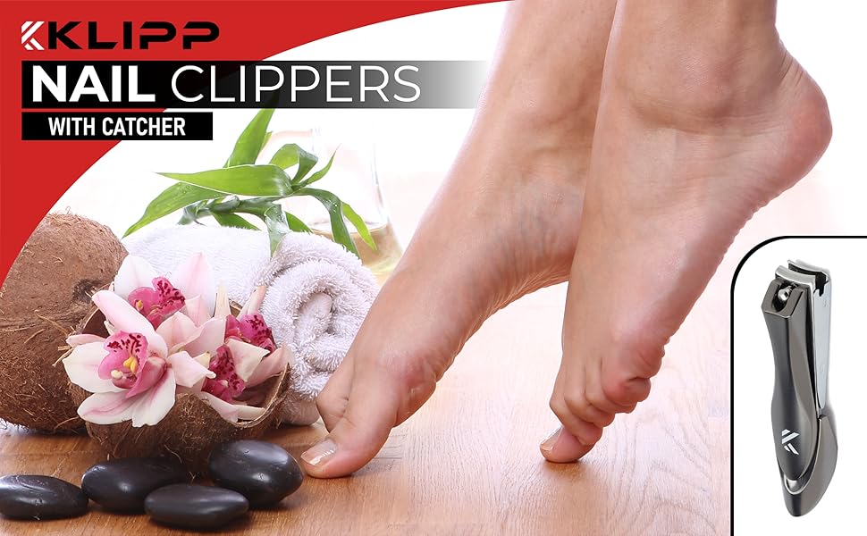 Nail clippers with catcher