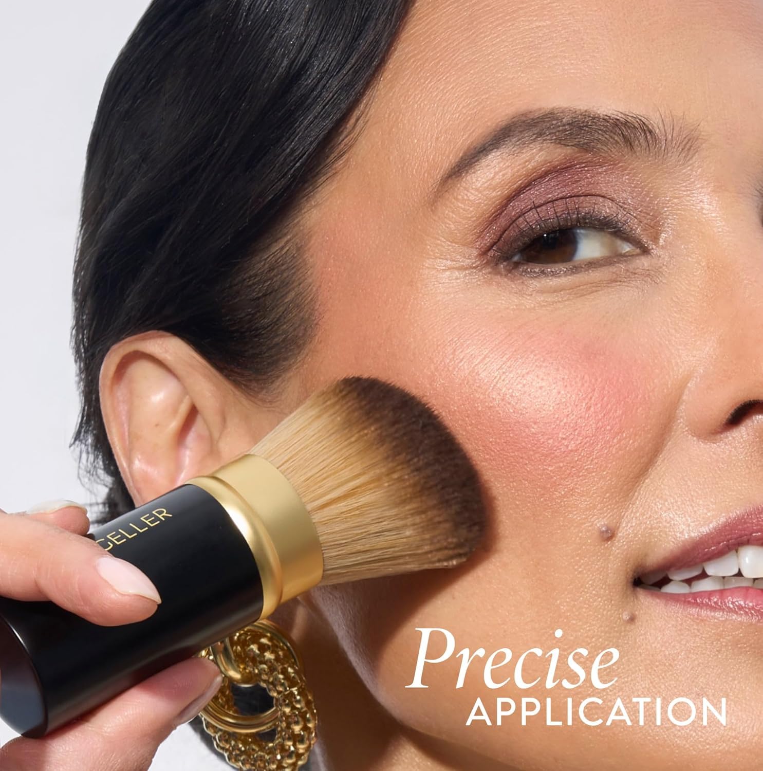LAURA GELLER NEW YORK Baked Starter Kit - Full Coverage: Double Take Powder Foundation + Best of the Best Face Palette + Retractable Angled Kabuki Brush (01 Porcelain) - Image 4