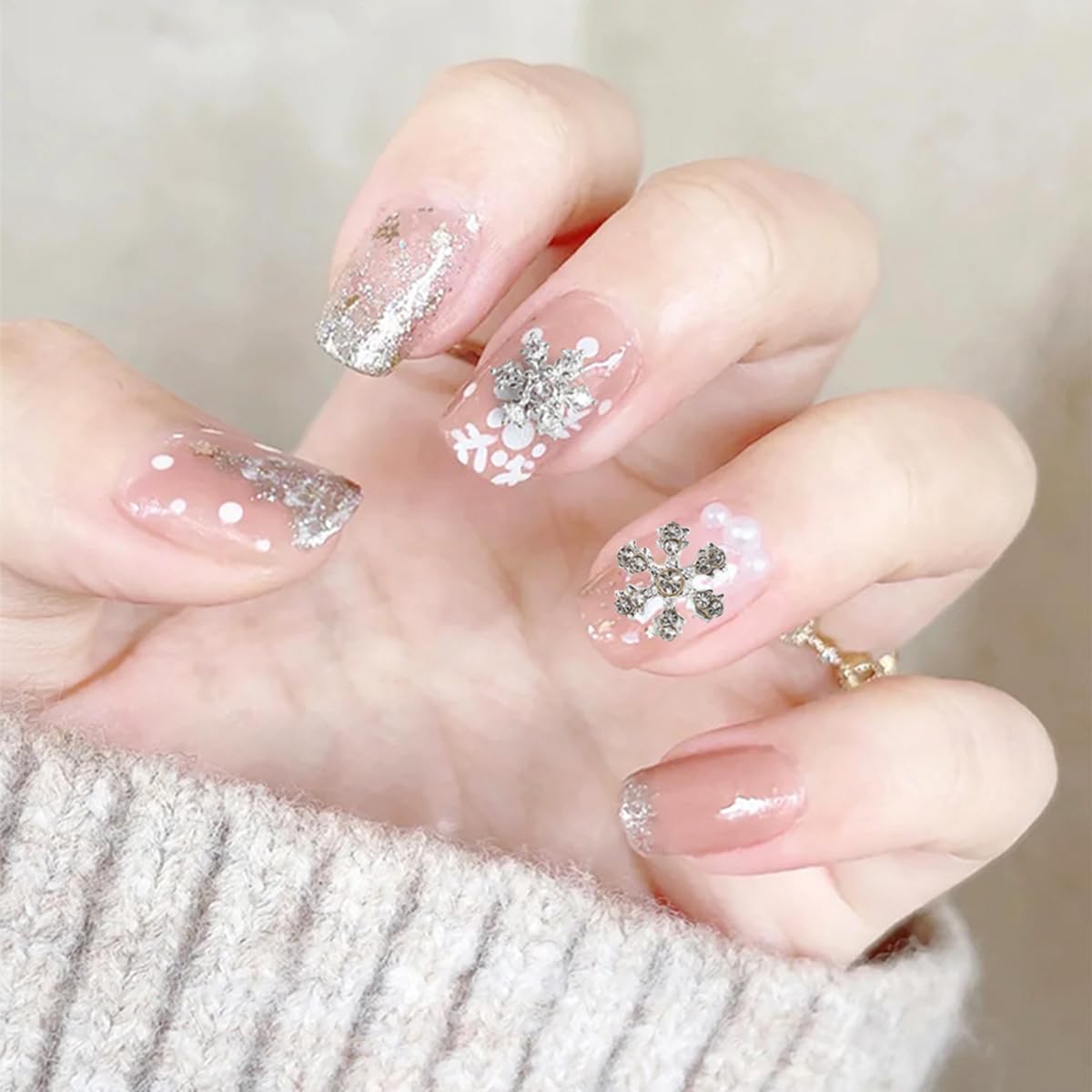 20pcs Christmas Nail Charms Alloy Snowflake Art Charms Silver Rhinestones Design Xmas Gems for Acrylic Nails Supplies Shiny Zircon Snowflake for Women DIY Holiday Decor - Image 6