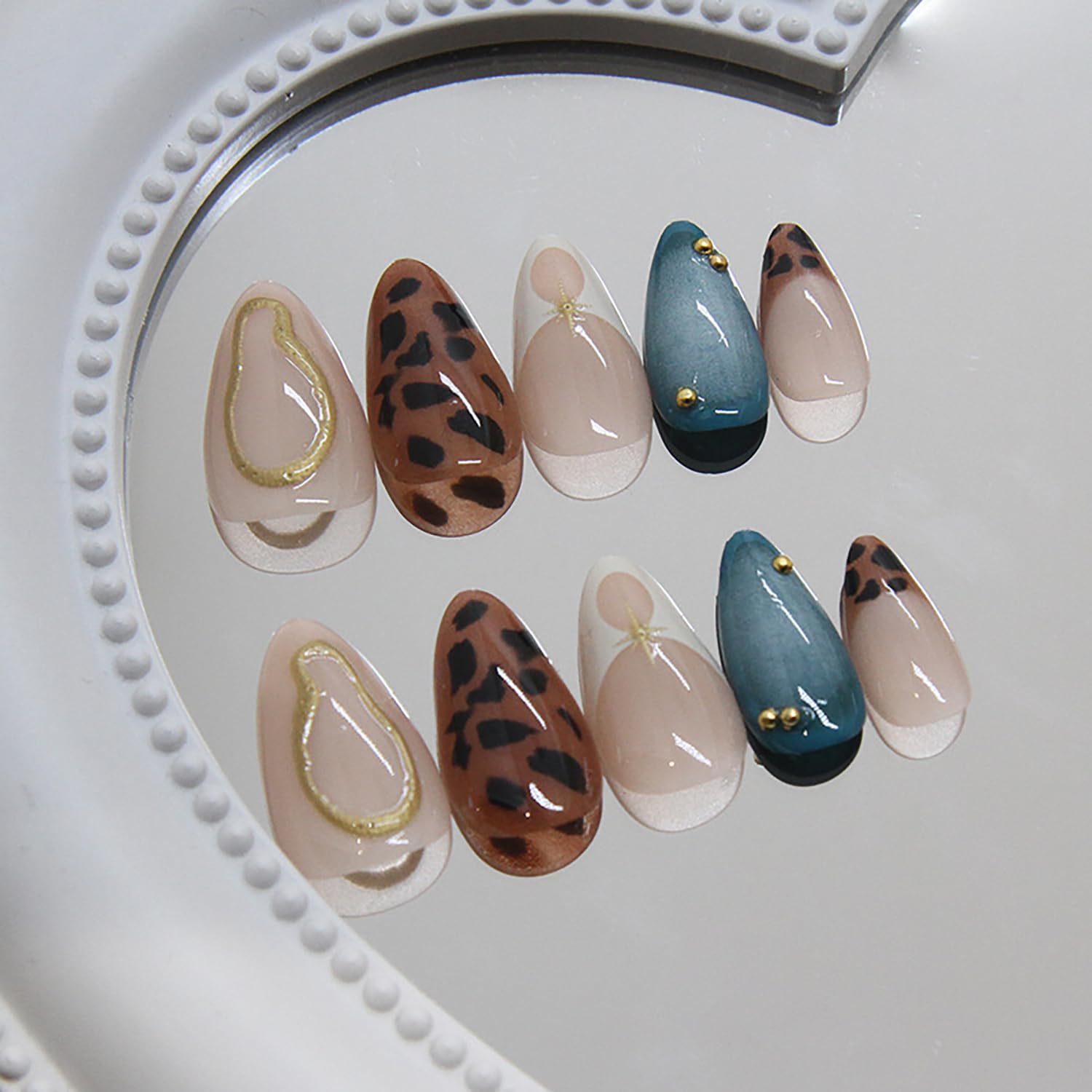 24 Pcs Almond Press on Nails Medium Length Fake Nails with Glue French Tip False Nails with Leopard Pattern Design Artificial Acrylic Nails Press ons Reusable Almond Nails Glue on Nails for Women - Image 3