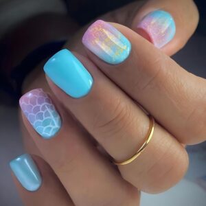 24 Pcs Summer Press on Nails Short Square Starry Sky Scales Design,YIHONGYAN Simple Fake Nails Press ons Blue Nail Tips Acrylic Set Glue on Nails Full Cover False Nails Glossy Stick on Nails for Women