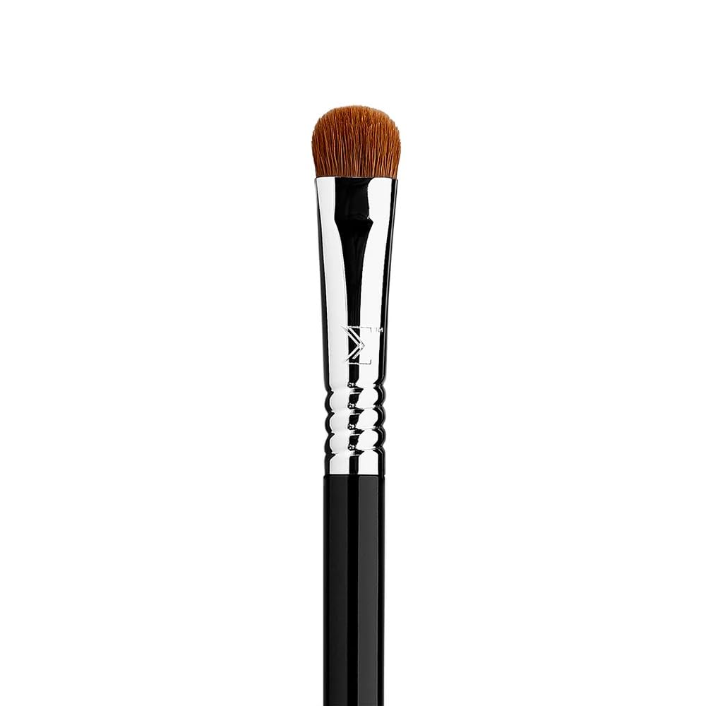 Sigma Beauty Professional E55 Eye Shading Brush – Eye Makeup Brush for Even Base Application - Soft, Dense Eyeshadow Makeup Brush for Primer, Cream Eyeshadow or Powder Eyeshadow (1 Brush)