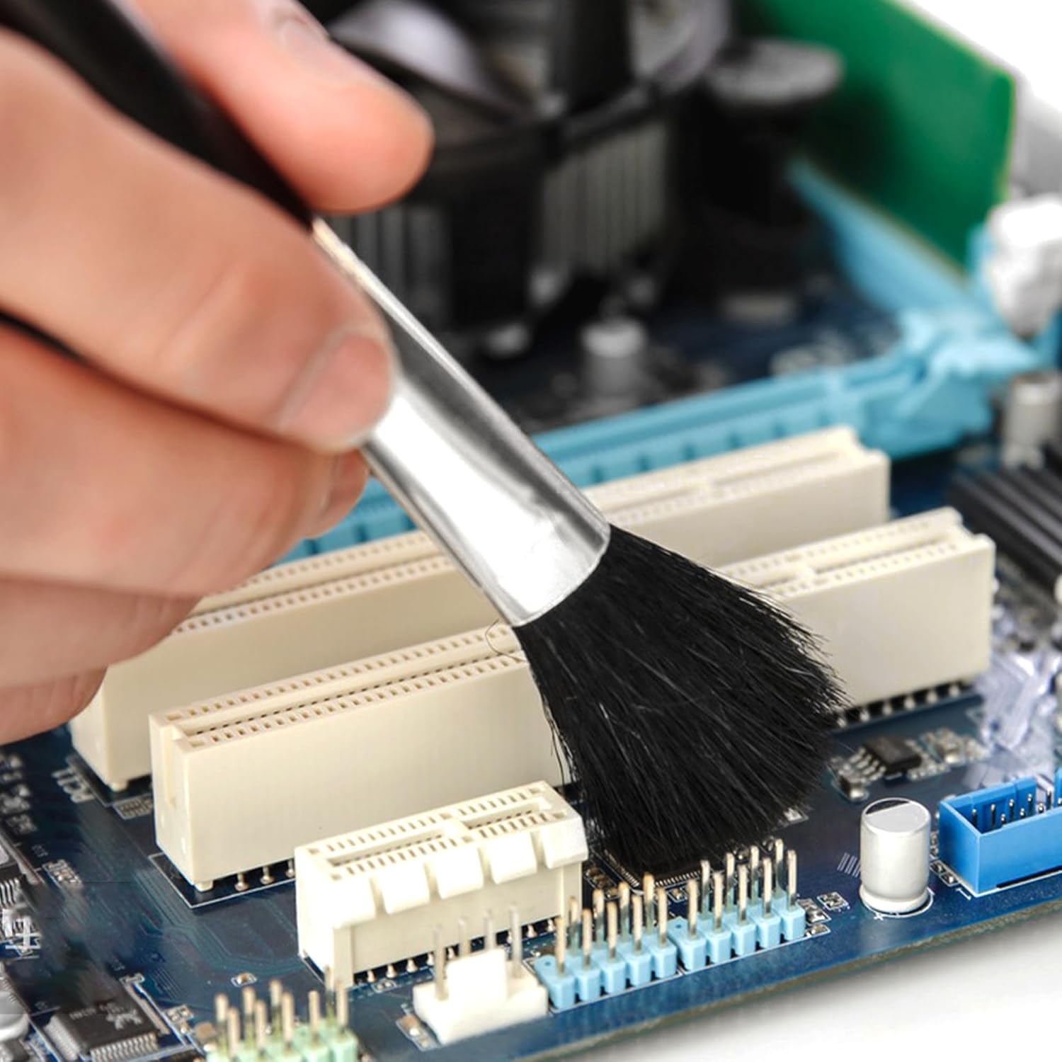 5 PCS Mini Keyboard Cleaning Brushes Kit, PP Handle Nylon Anti Static Electronic Dust Cleaning Brush for Computer Keyboard Motherboard Camera Small Space - Image 3