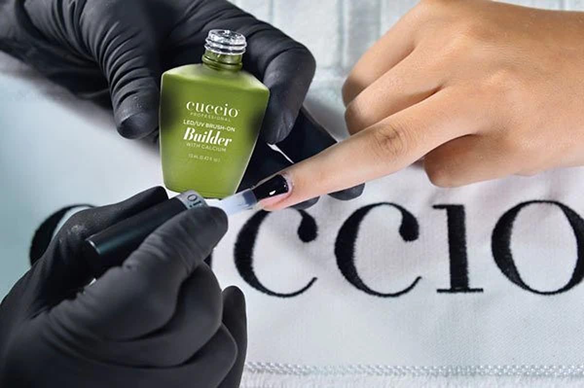 Cuccio Pro Brush-On Builder Gel With Calcium - LED And UV Self-Levelling Lightweight Formula - Soak-Off Gel Product With Strength Of Hard Gel - Chip-Resistant - Clear - 0.43 Oz Nail Polish - Image 6