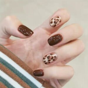 Press on Nails,Short Rounded Square Fake Nails Kits with Glue,Natural Reusable Stick On Nails in 12 Sizes-24 Stick On Artificial Nails-Milk Cow Print&Brown Leopard